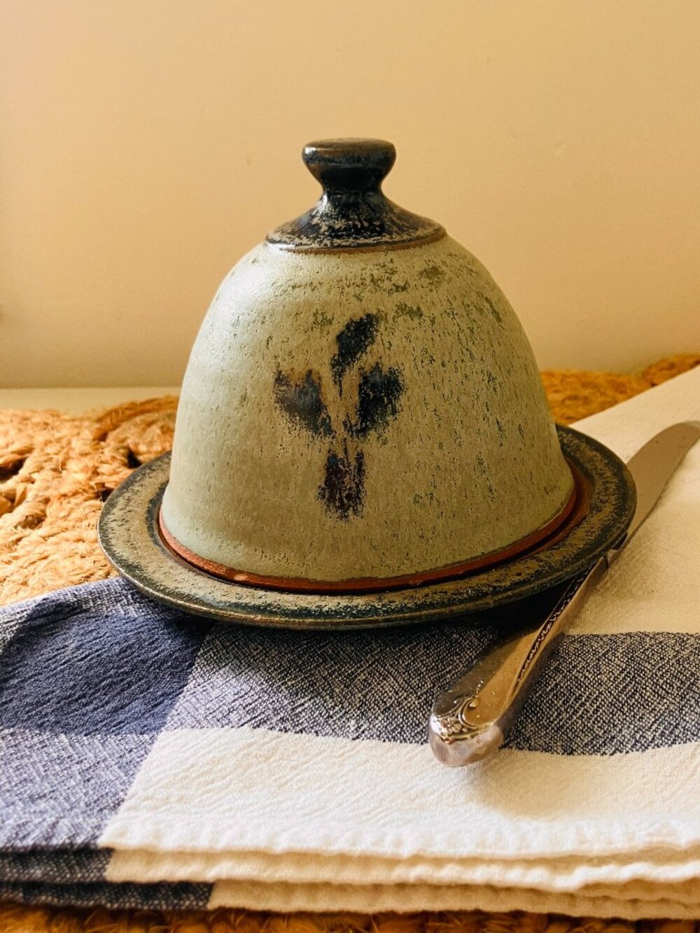 Vintage Dome Cover Butter Dish/Cheese Keeper